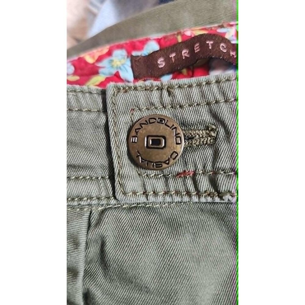 Vintage Bandolino Khaki Cropped Walkers, Hikers, Bikers, Stretch Sz 10 - Picture 12 of 12